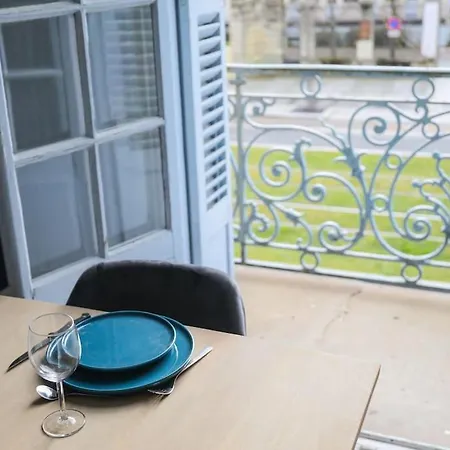 De Paix - Petite Terrasse - 6 Pers *